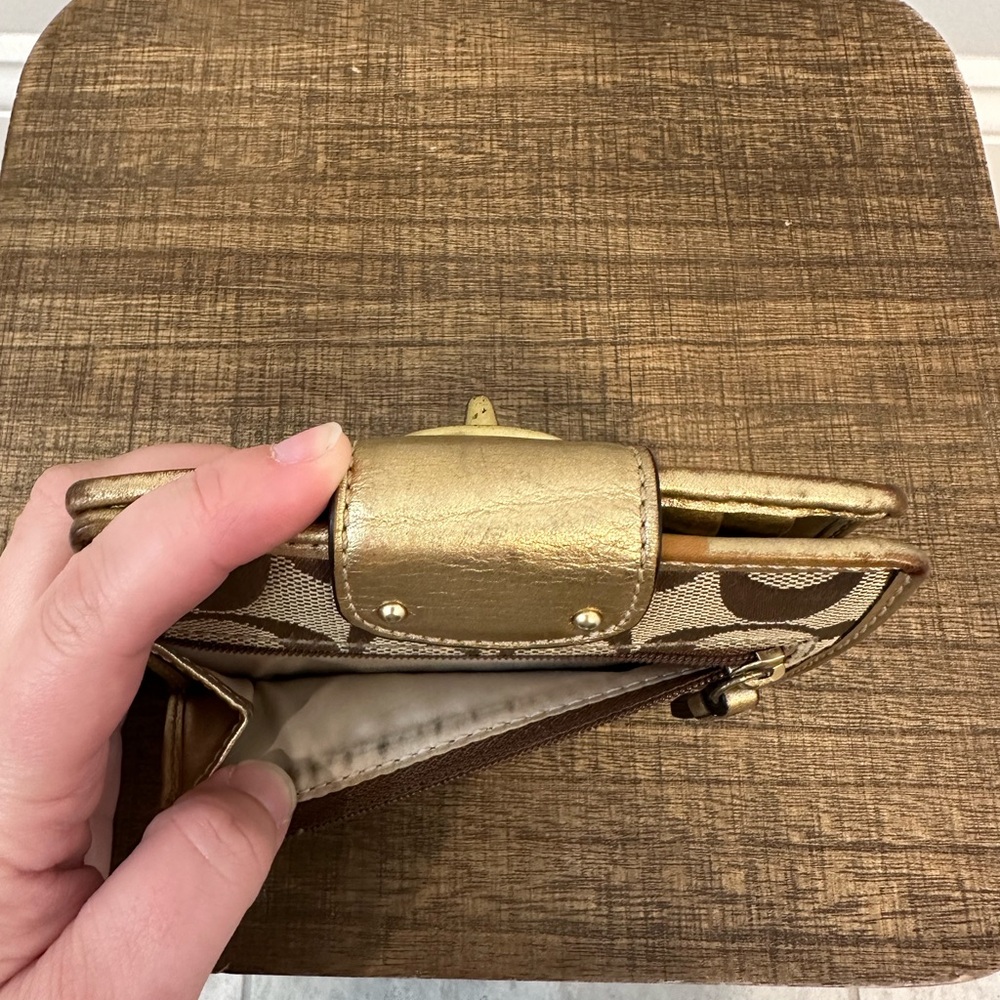 Tan and gold Coach Wallet - Picture 3 of 7